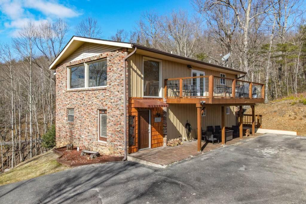 Happy Trails - Cobbly Nob Resort Home Gatlinburg Eksteriør billede