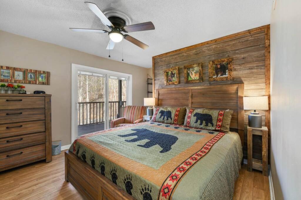 Happy Trails - Cobbly Nob Resort Home Gatlinburg Eksteriør billede