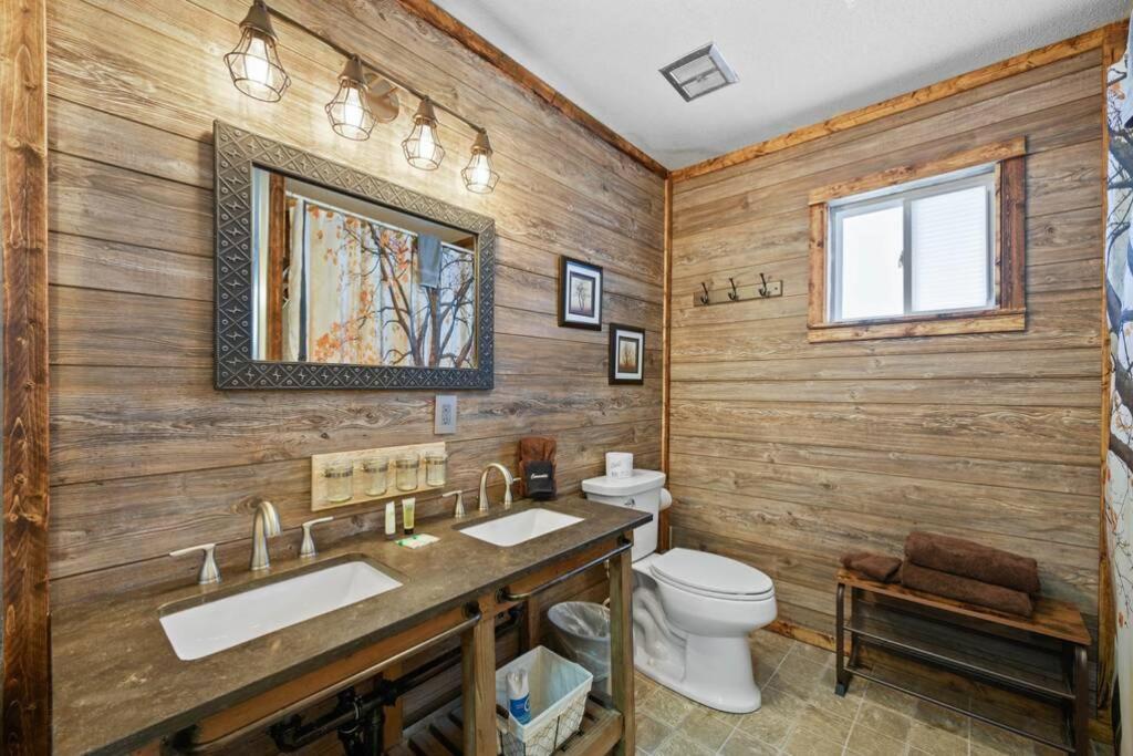 Happy Trails - Cobbly Nob Resort Home Gatlinburg Eksteriør billede