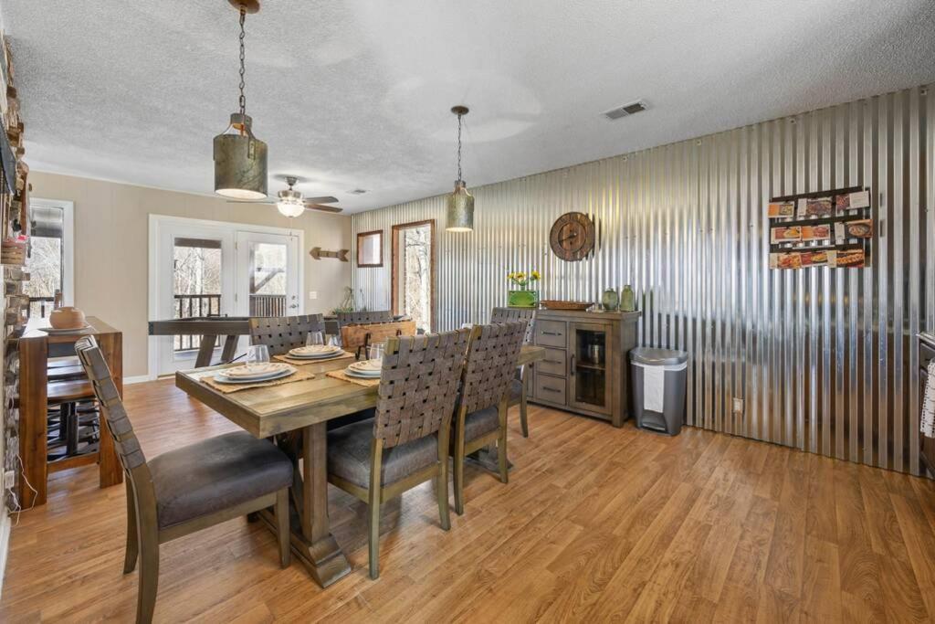 Happy Trails - Cobbly Nob Resort Home Gatlinburg Eksteriør billede