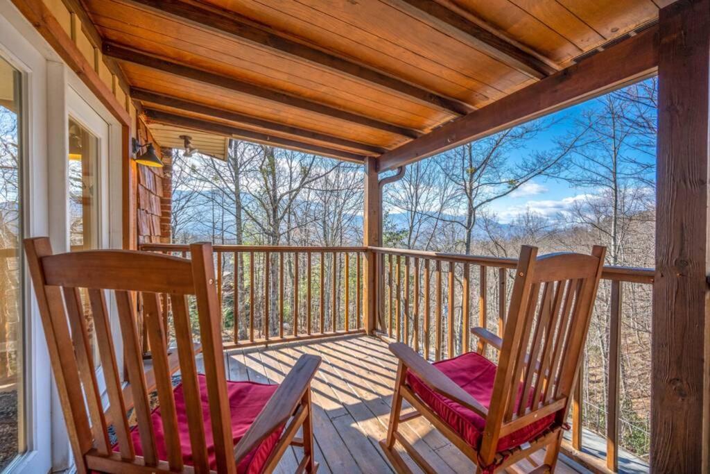 Happy Trails - Cobbly Nob Resort Home Gatlinburg Eksteriør billede