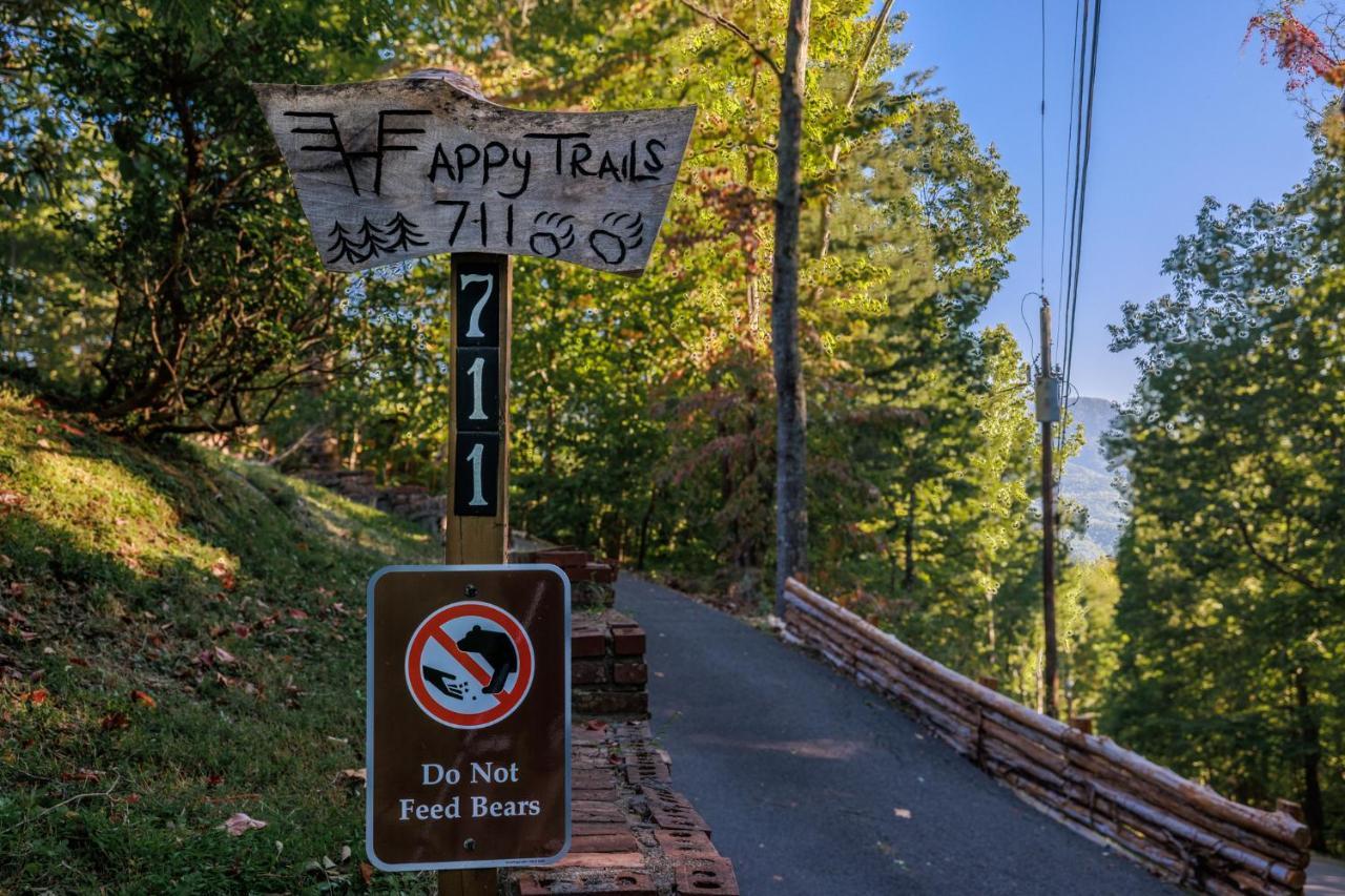Happy Trails - Cobbly Nob Resort Home Gatlinburg Eksteriør billede